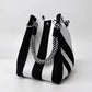 👜 Torba wiadro pleciona – 50% ZNIŻKI! BESTSELLER! OFERTA LIMITOWANA!☀️✨ Dzianinowa, lekka i pojemna – idealna na wakacje, plażę i codzienne stylizacje. Modny design, wygodne noszenie – sprawdzi się jako torba na ramię i do ręki. Twój letni must-have! 🌴