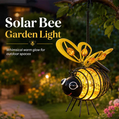 🐝 Wisząca lampa solarna w kształcie pszczół – 50% ZNIŻKI! OFERTA LIMITOWANA! Zewnętrzna, zasilana słońcem – idealna do ogrodu, na taras i balkon. Tworzy przytulny klimat, ładuje się w dzień, świeci wieczorem. Łatwa w montażu, piękny design. ❤️🌿✨