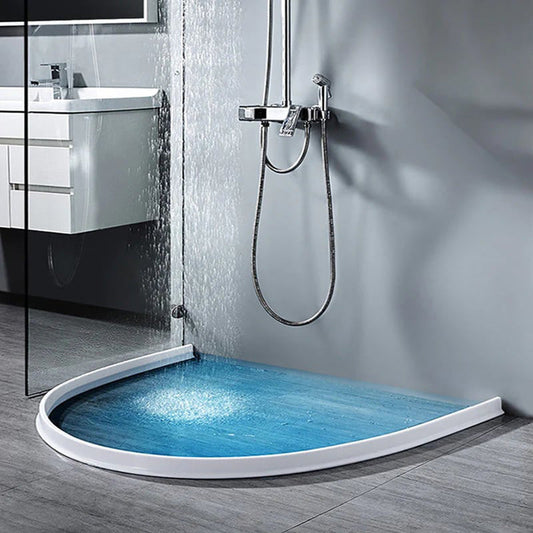 🚿 Samoprzylepny pasek zatrzymujący wodę – 50% ZNIŻKI! NOWOŚĆ! KUP 2 → 1 GRATIS!🚿✨Skutecznie zatrzymuje wodę w kabinie prysznicowej, przy umywalce i wannie – zapobiega zalaniu podłogi. Porządek w łazience bez wysiłku! 💧