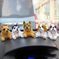 🐶 Dekoracja na deskę z pieskiem – 50% ZNIŻKI! OFERTA LIMITOWANA!🐾 Uroczy piesek kiwa głową – umila każdą podróż i dodaje radości na długich trasach.✨ Łatwy montaż, pasuje do każdego auta. Wesoły towarzysz dla kierowcy i pasażerów! 🚗